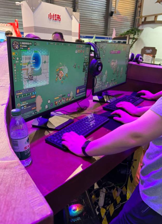 九游娱乐平台《英勇之地》2024ChinaJoy首秀！巨有料大不同手游首启DEMO试玩(图6)