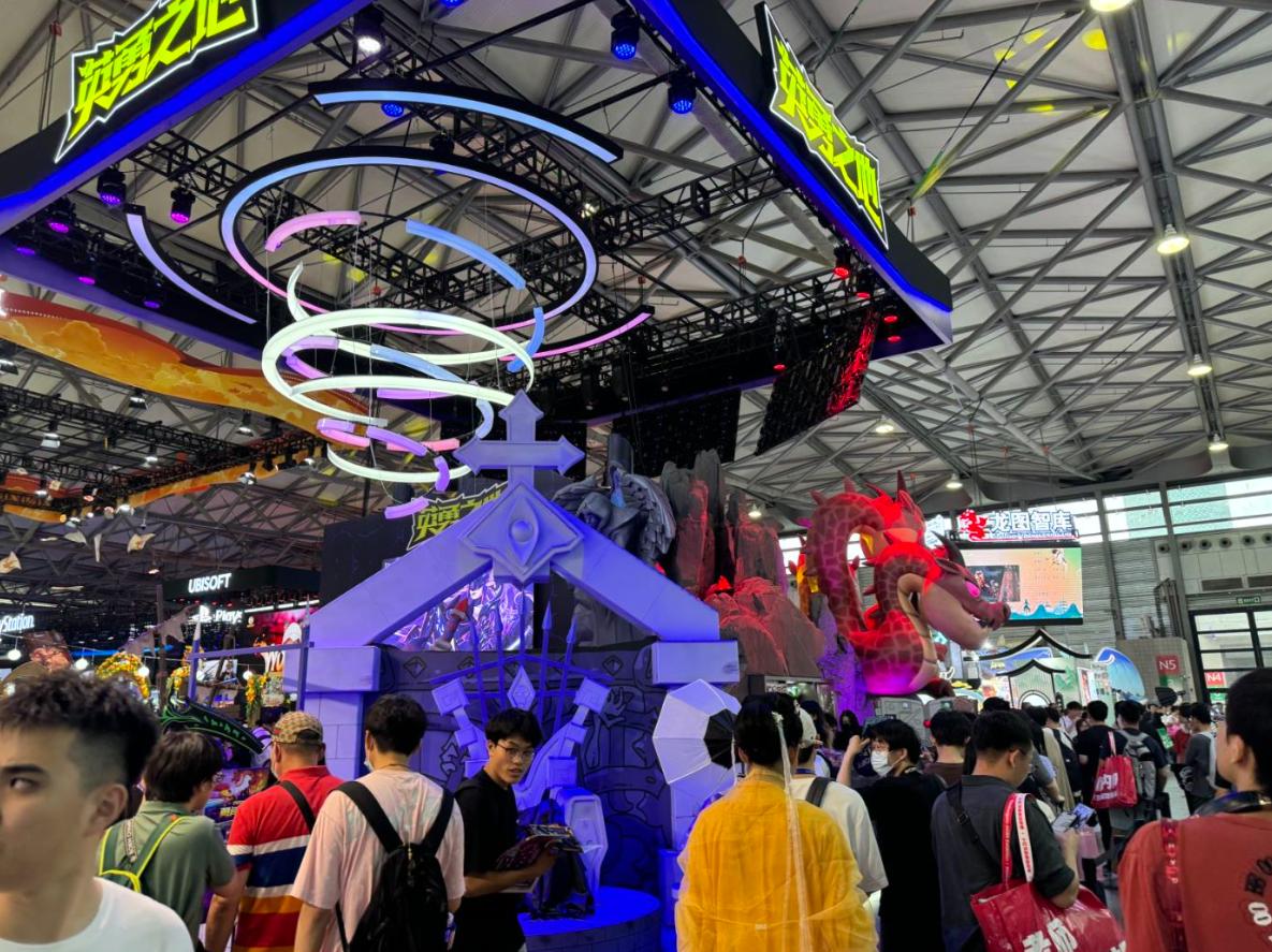 九游娱乐平台《英勇之地》2024ChinaJoy首秀！巨有料大不同手游首启DEMO试玩(图11)